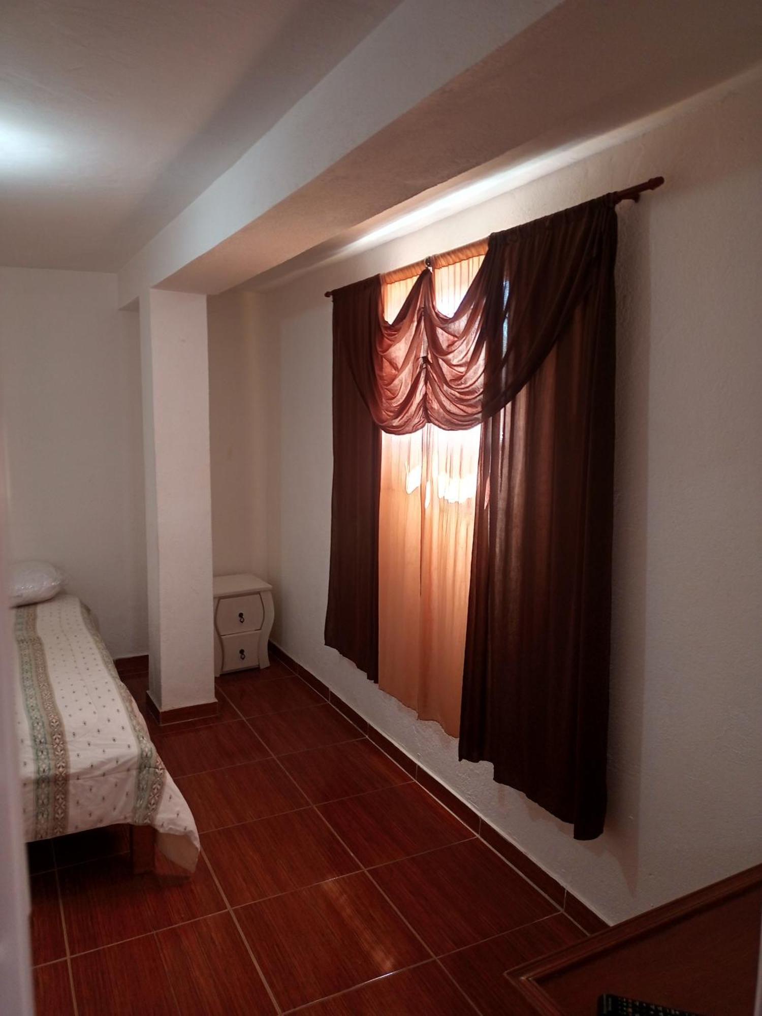 Bed and Breakfast Casa da Dine Campos do Jordão Esterno foto